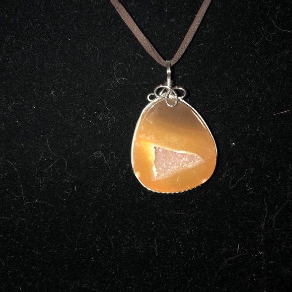 Wrapped Drury stone Necklace 18in. - Picture 3 of 4